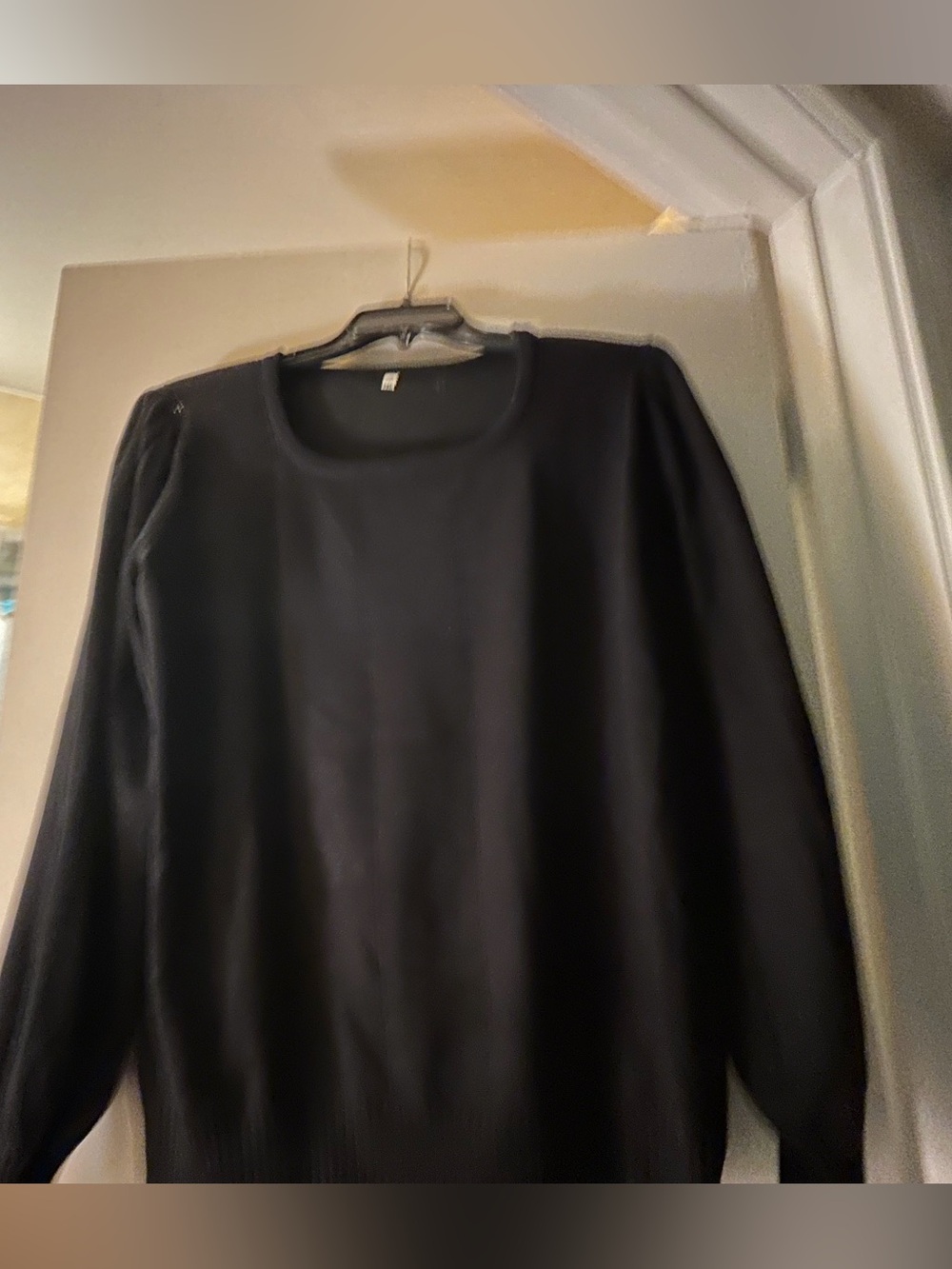Pointelle crew neck sweater, lantern sleeves